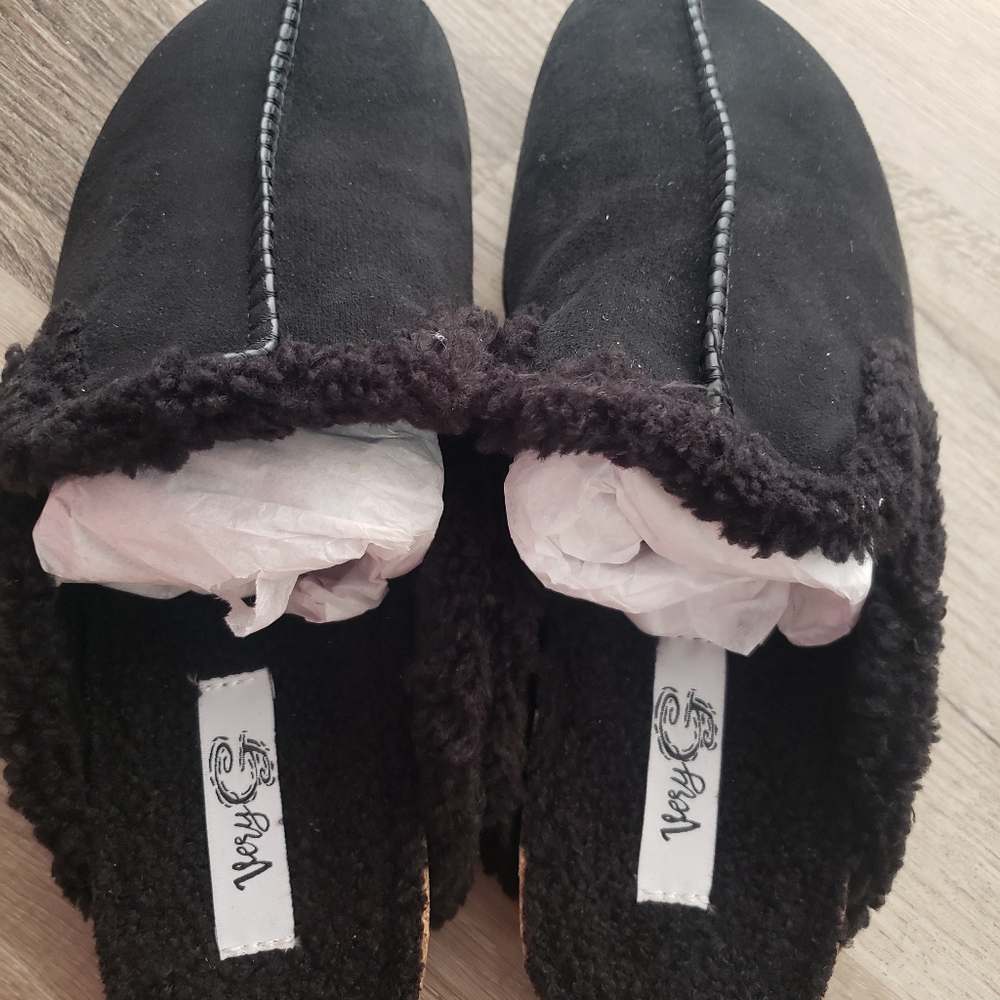 Very G Clogs - Picture 3 of 4